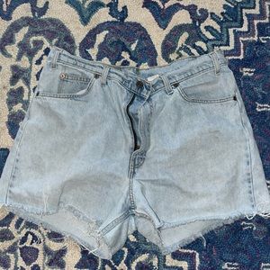 Levi 550 shorts